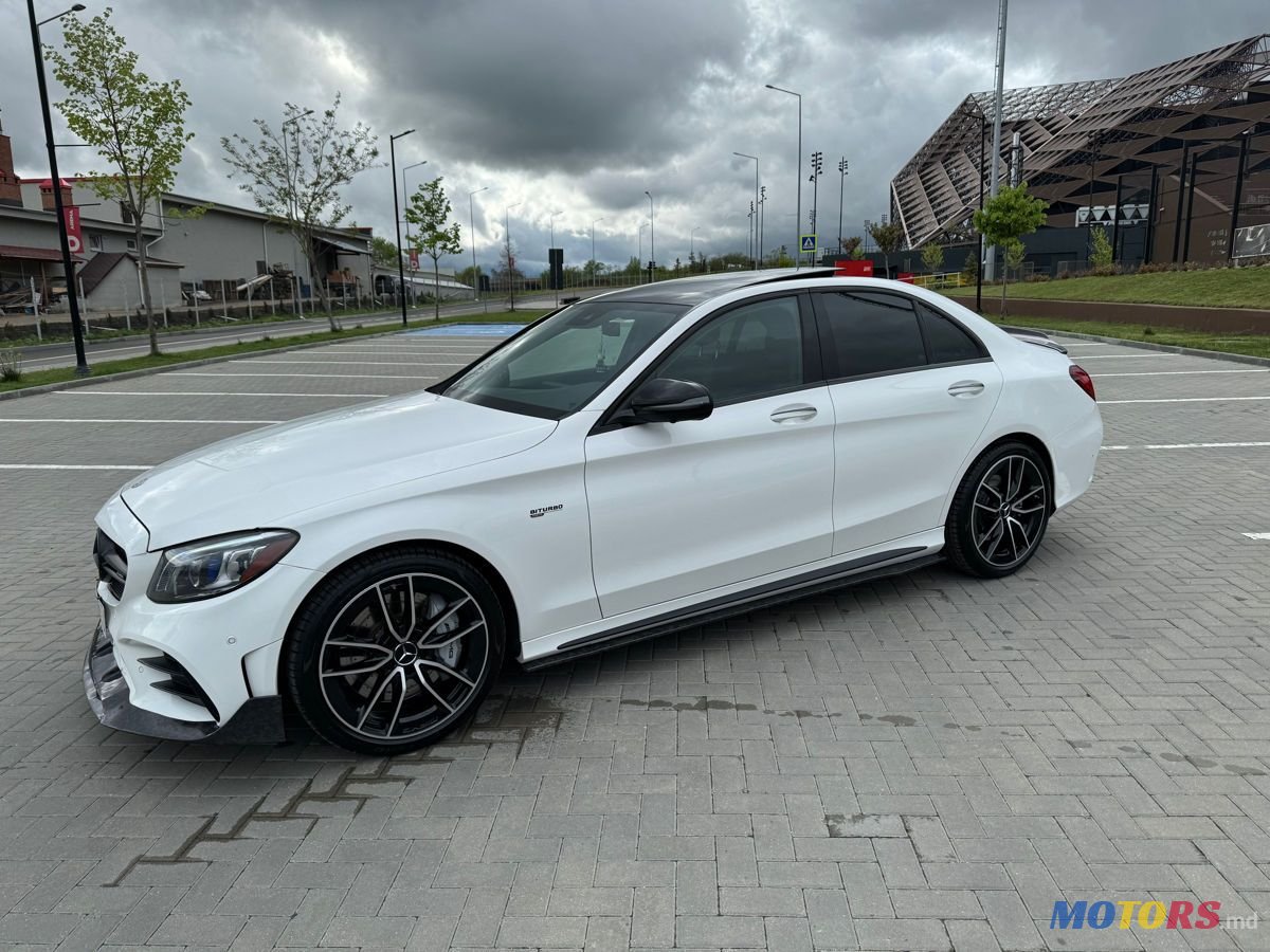 2021' Mercedes-Benz C-Class photo #2