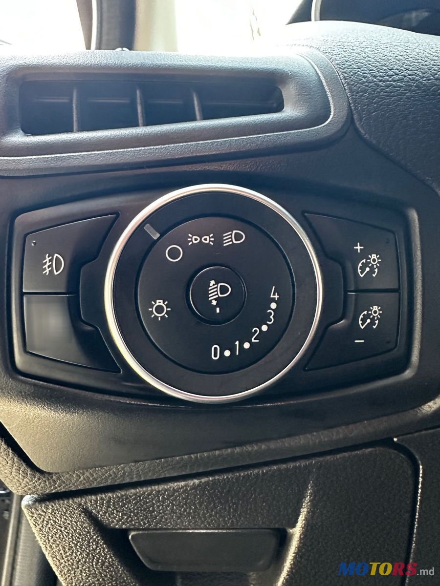 2018' Ford Focus photo #5