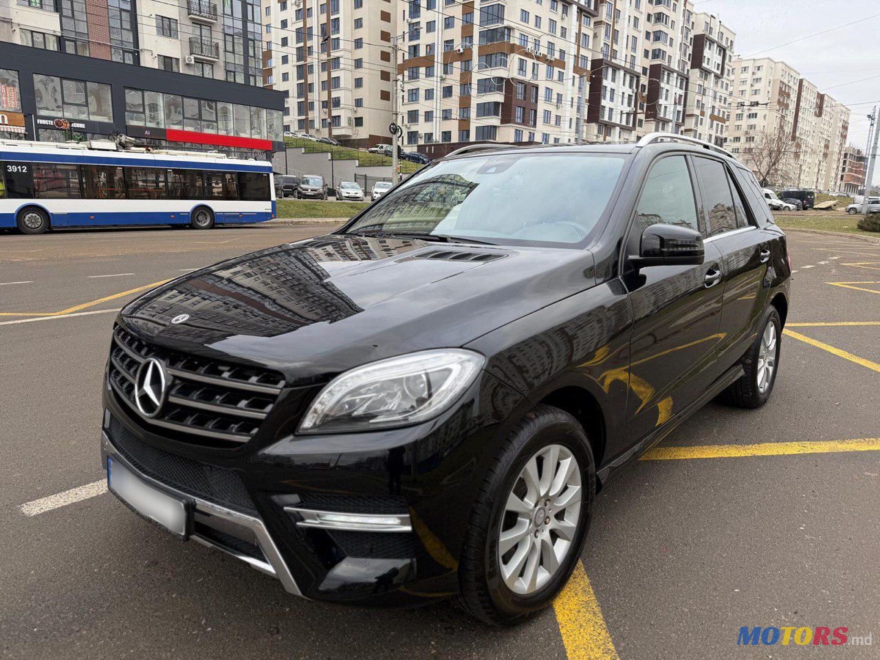 2015' Mercedes-Benz M-Class photo #2