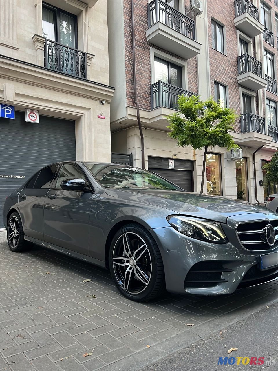 2017' Mercedes-Benz E Класс photo #3