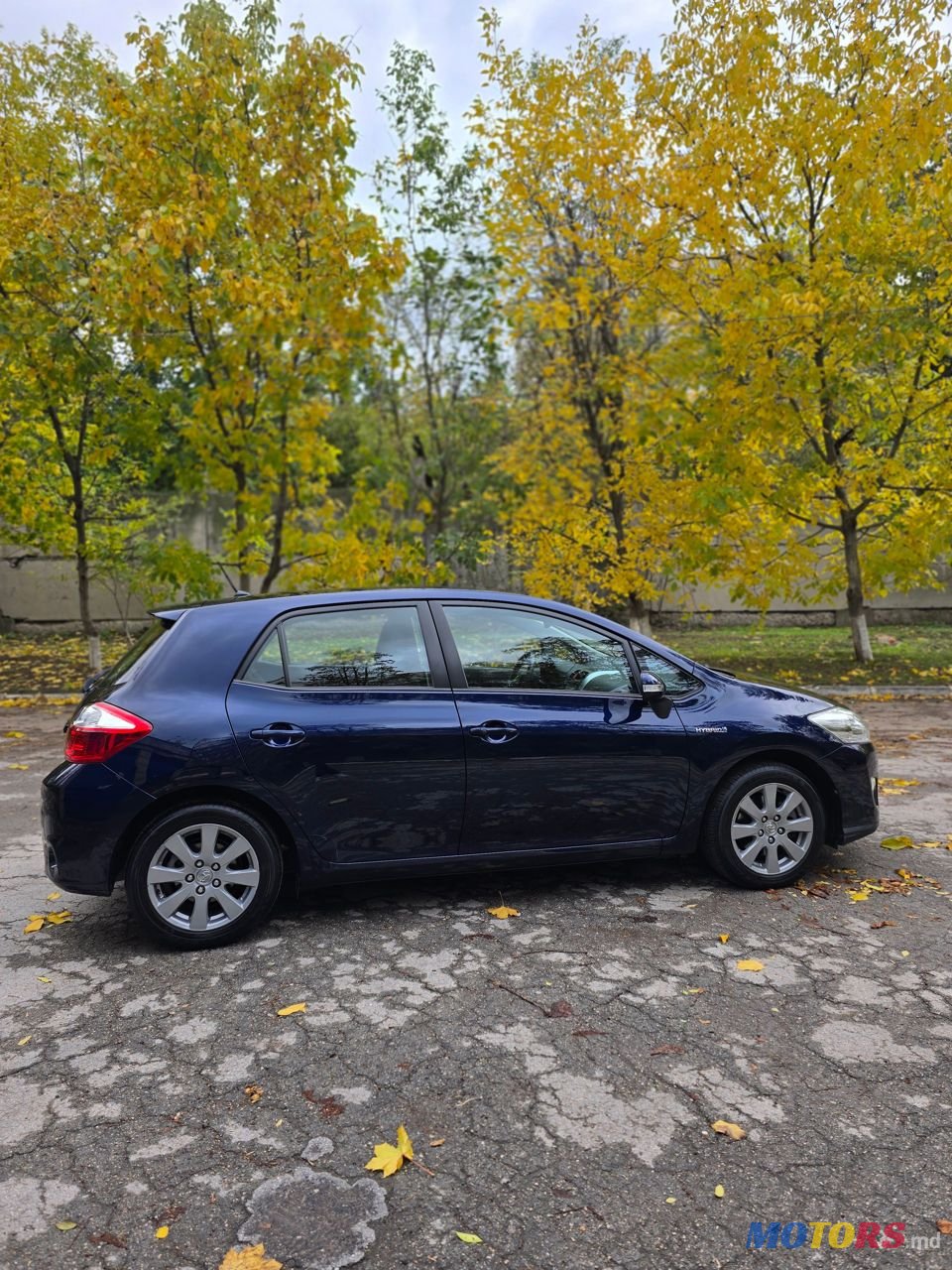 2012' Toyota Auris photo #5