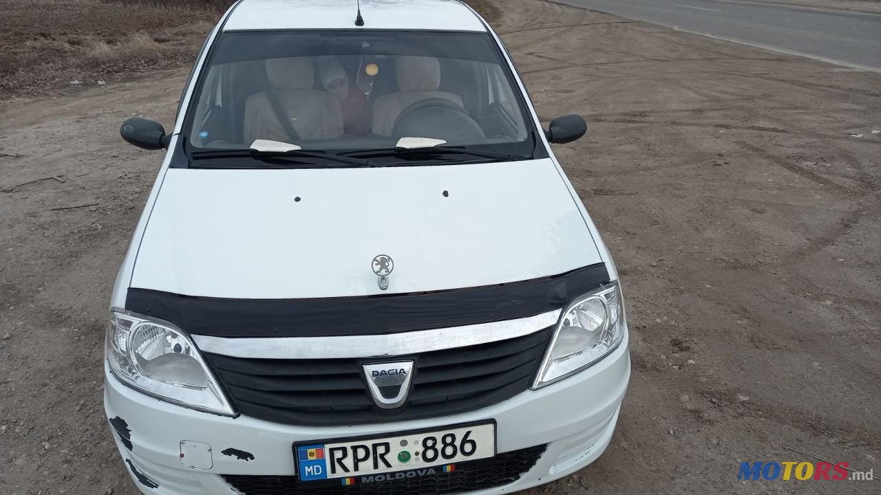 2008' Dacia Logan photo #5