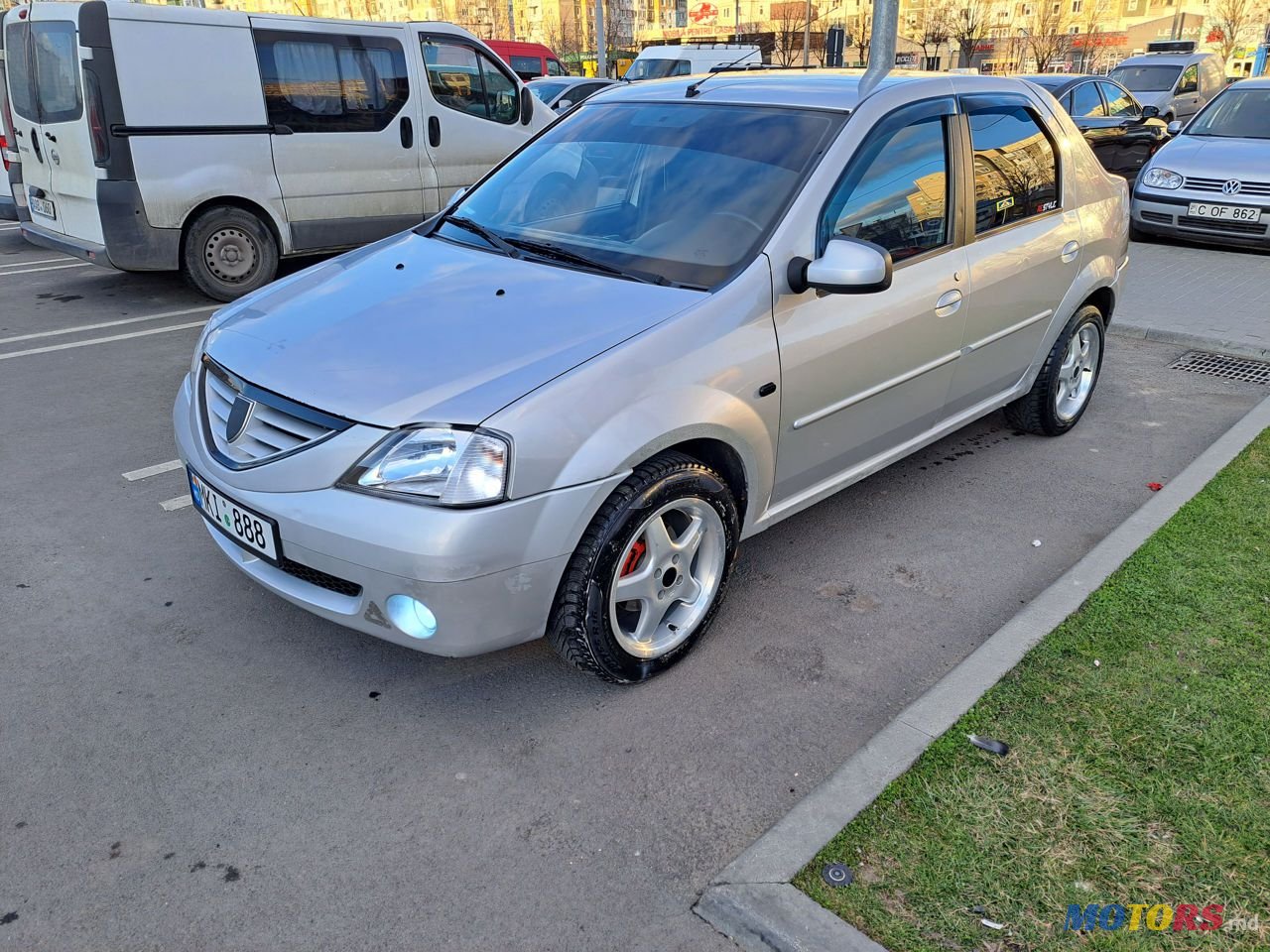 2007' Dacia Logan photo #5