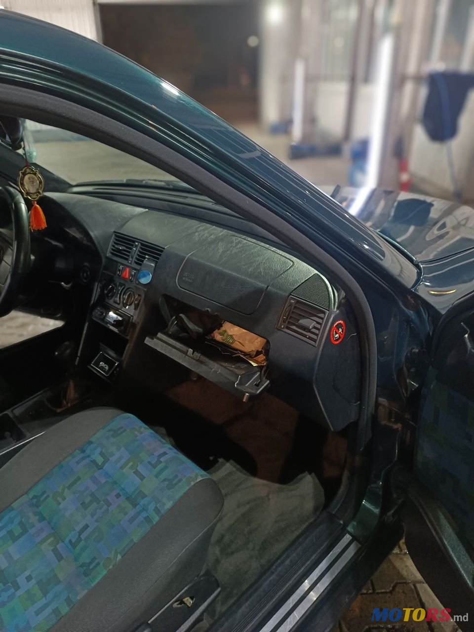 1996' Mercedes-Benz C-Class photo #4