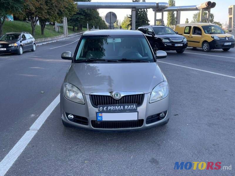 2009' Skoda Fabia photo #2