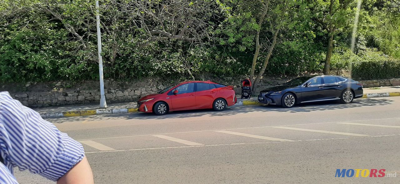 2019' Toyota Prius Prime photo #3