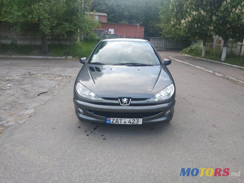 2008' Peugeot 206 photo #2