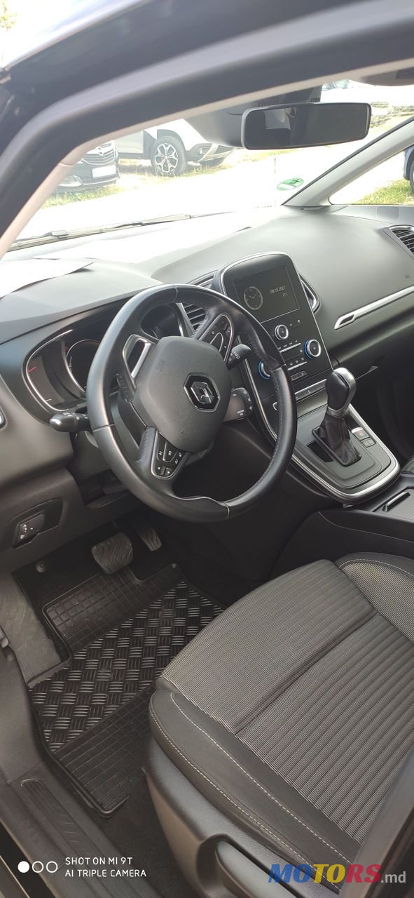 2017' Renault Scenic photo #4