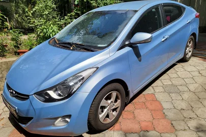 2013' Hyundai Elantra