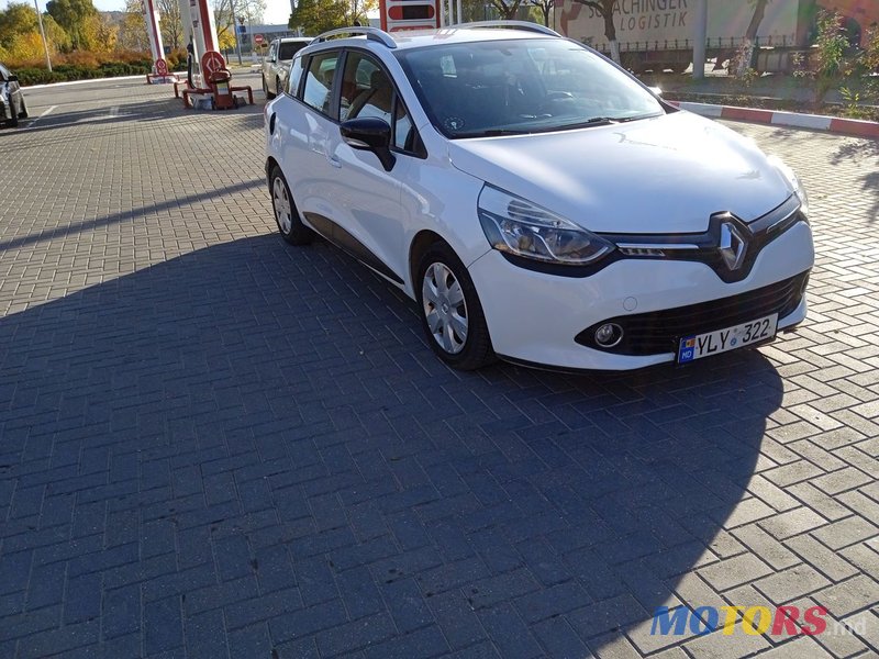 2014' Renault Clio photo #3