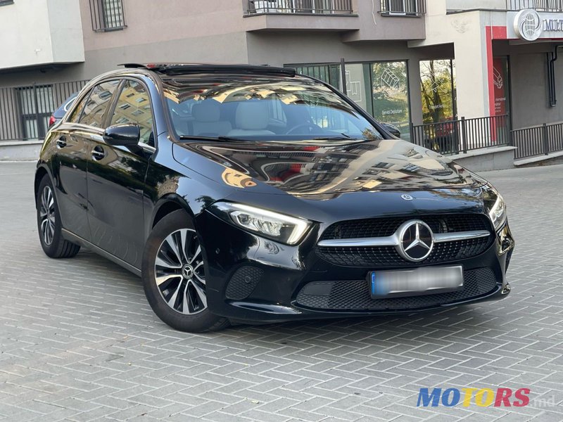 2019' Mercedes-Benz A-Class photo #3