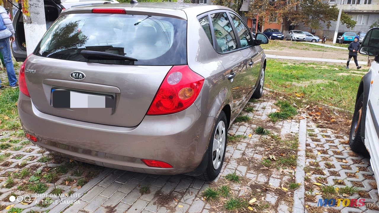 2008' Kia Ceed photo #4