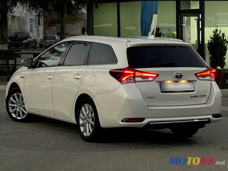 2016' Toyota Auris photo #1