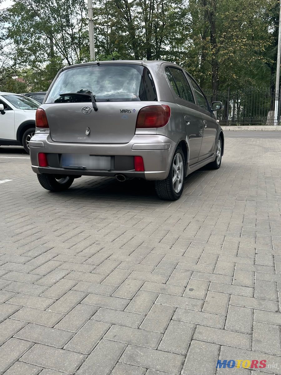 2005' Toyota Yaris photo #3