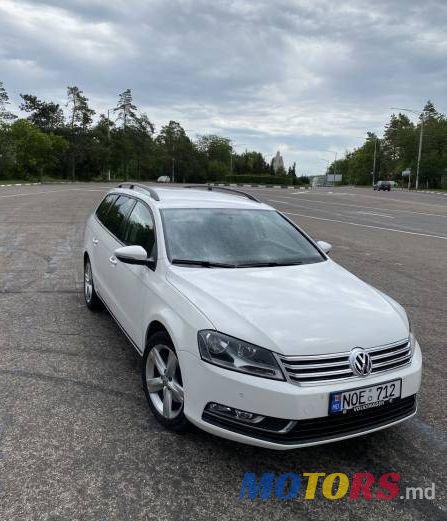 2013' Volkswagen Passat photo #1