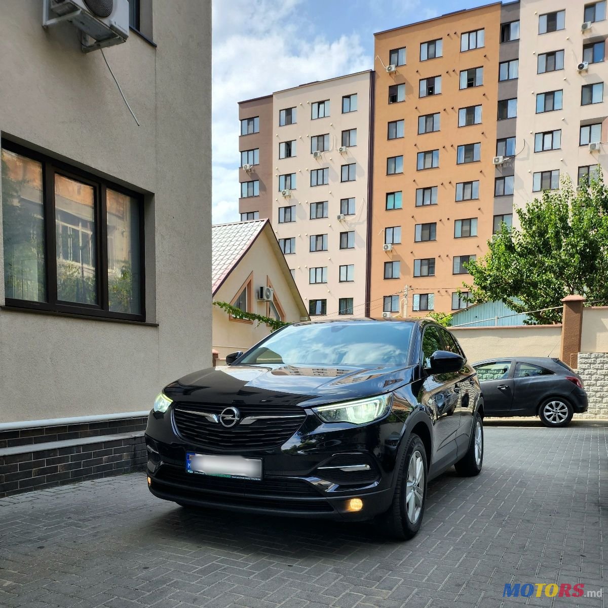 2018' Opel Grandland X photo #3