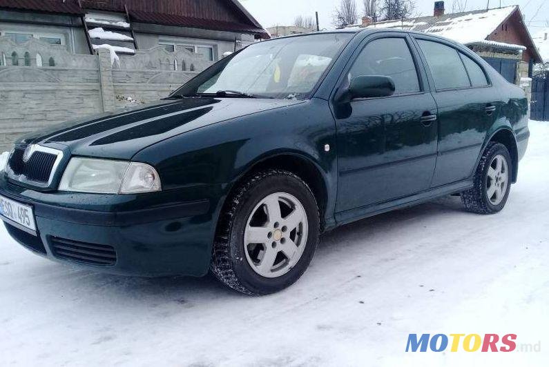 2001' Skoda Octavia photo #1