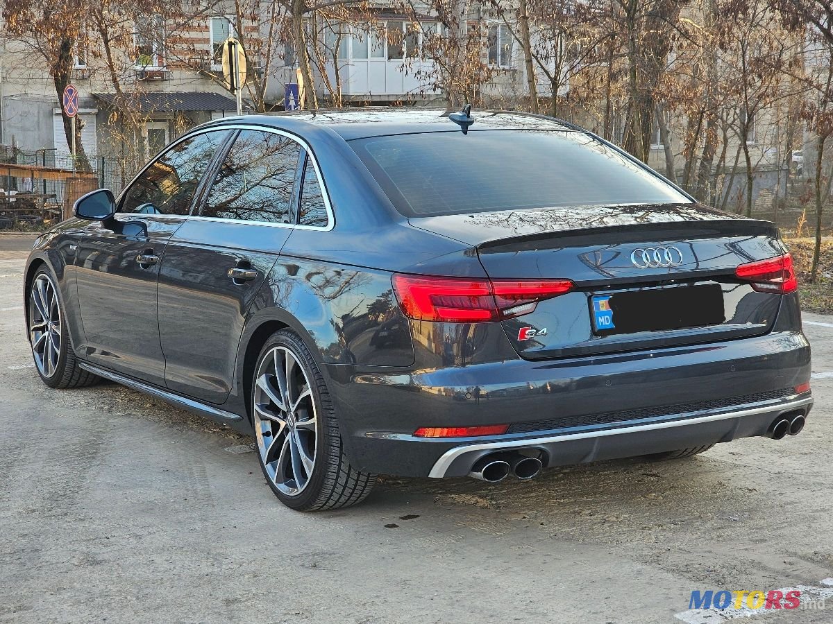 2017' Audi S4 photo #5