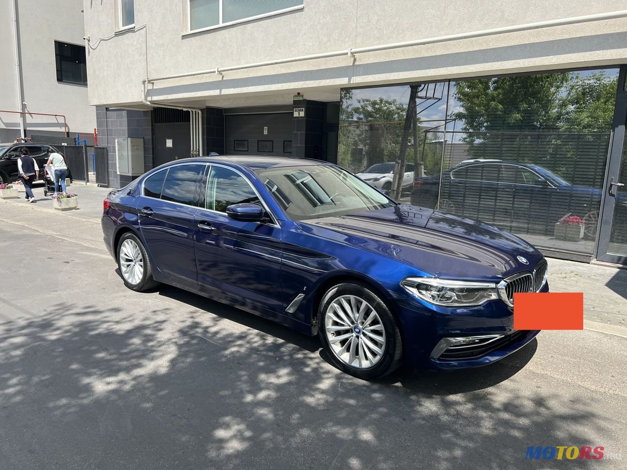 2017' BMW 5 Series photo #1