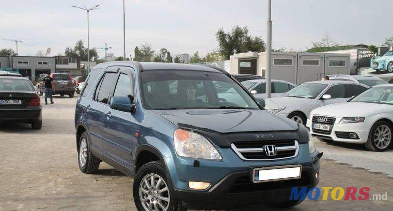2004' Honda CR-V photo #1