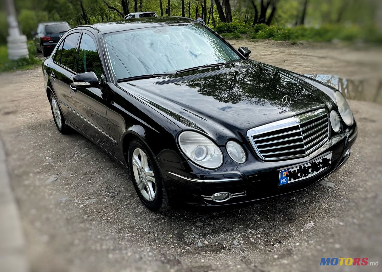 2008' Mercedes-Benz E Класс photo #2