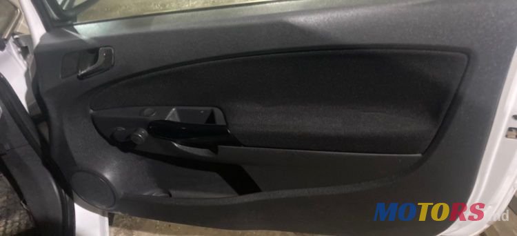 2008' Opel Corsa photo #3