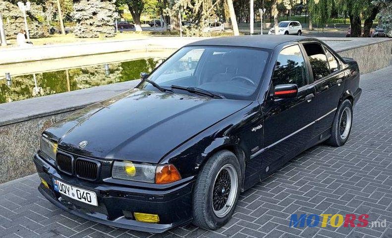 1993' BMW 3 photo #1