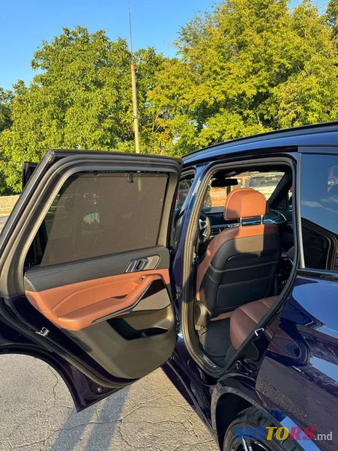 2020' BMW X5 photo #6