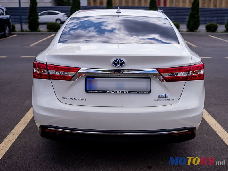 2014' Toyota Avalon photo #5