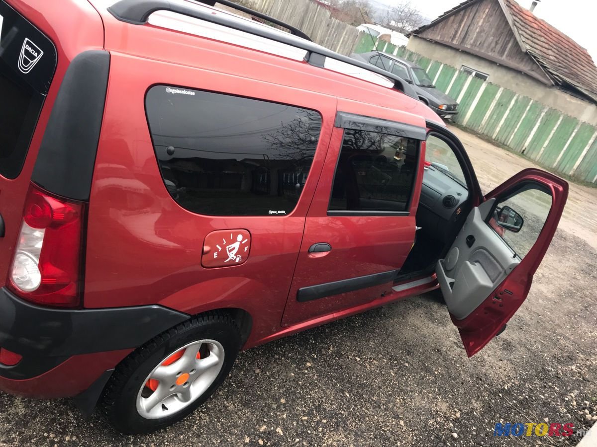 2008' Dacia Logan Mcv photo #4