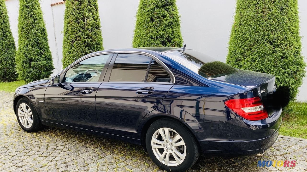 2009' Mercedes-Benz C Класс photo #5