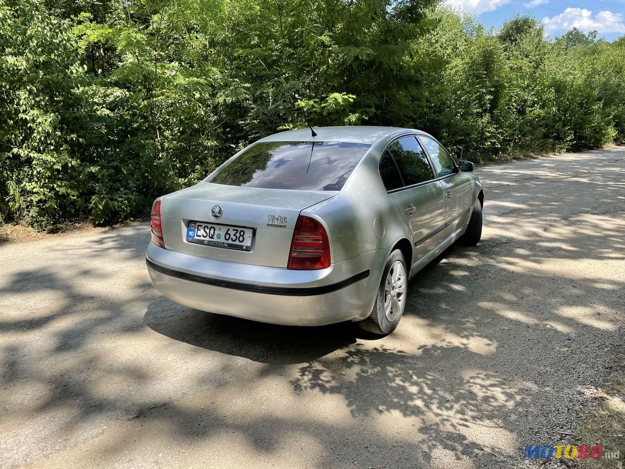 2005' Skoda Superb photo #3