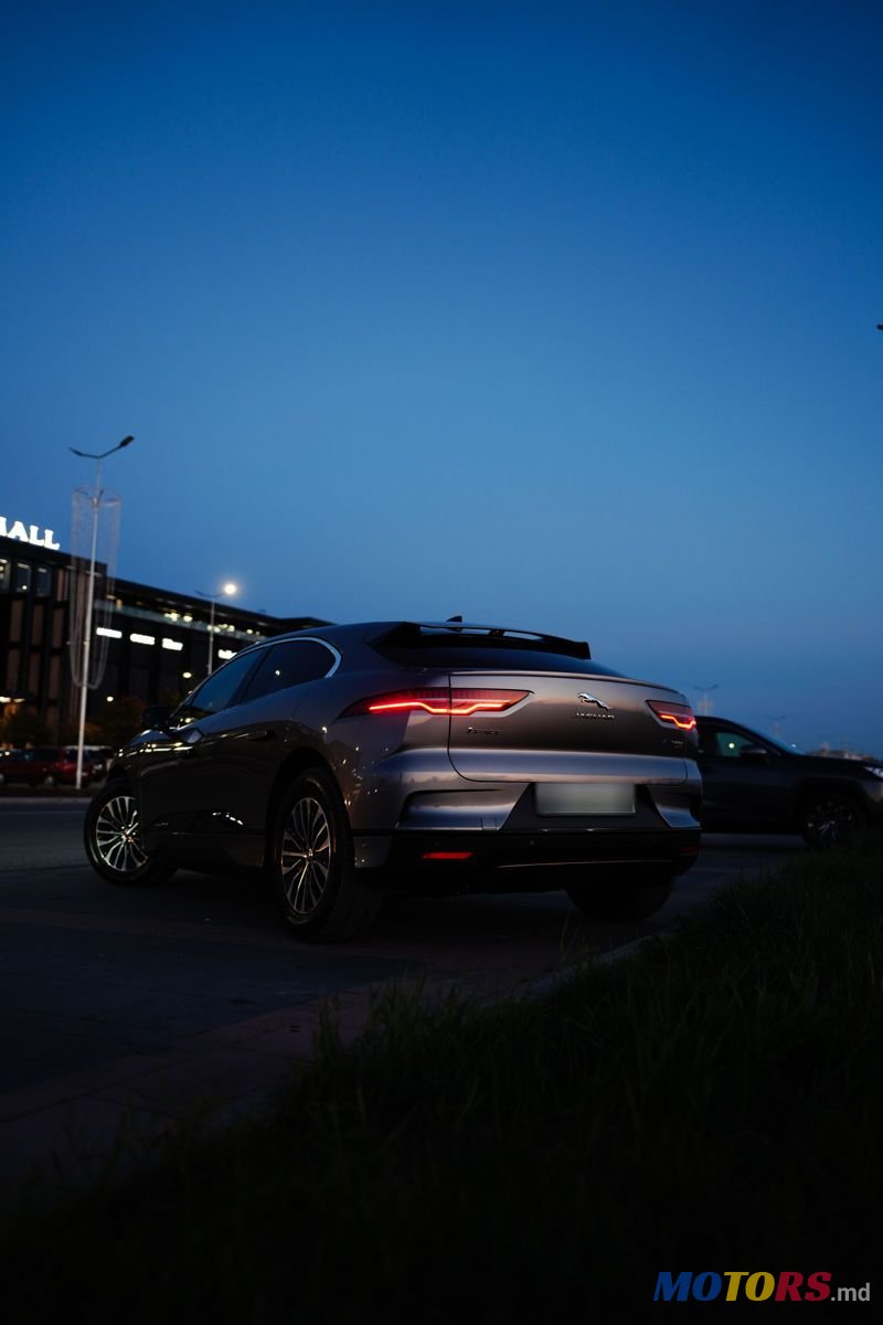 2021' Jaguar I-Pace photo #4