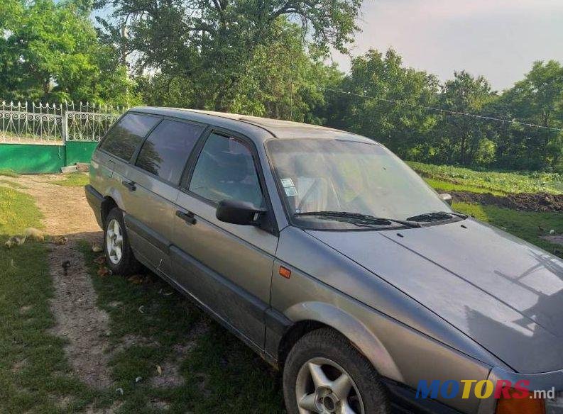 1992' Volkswagen Passat photo #1