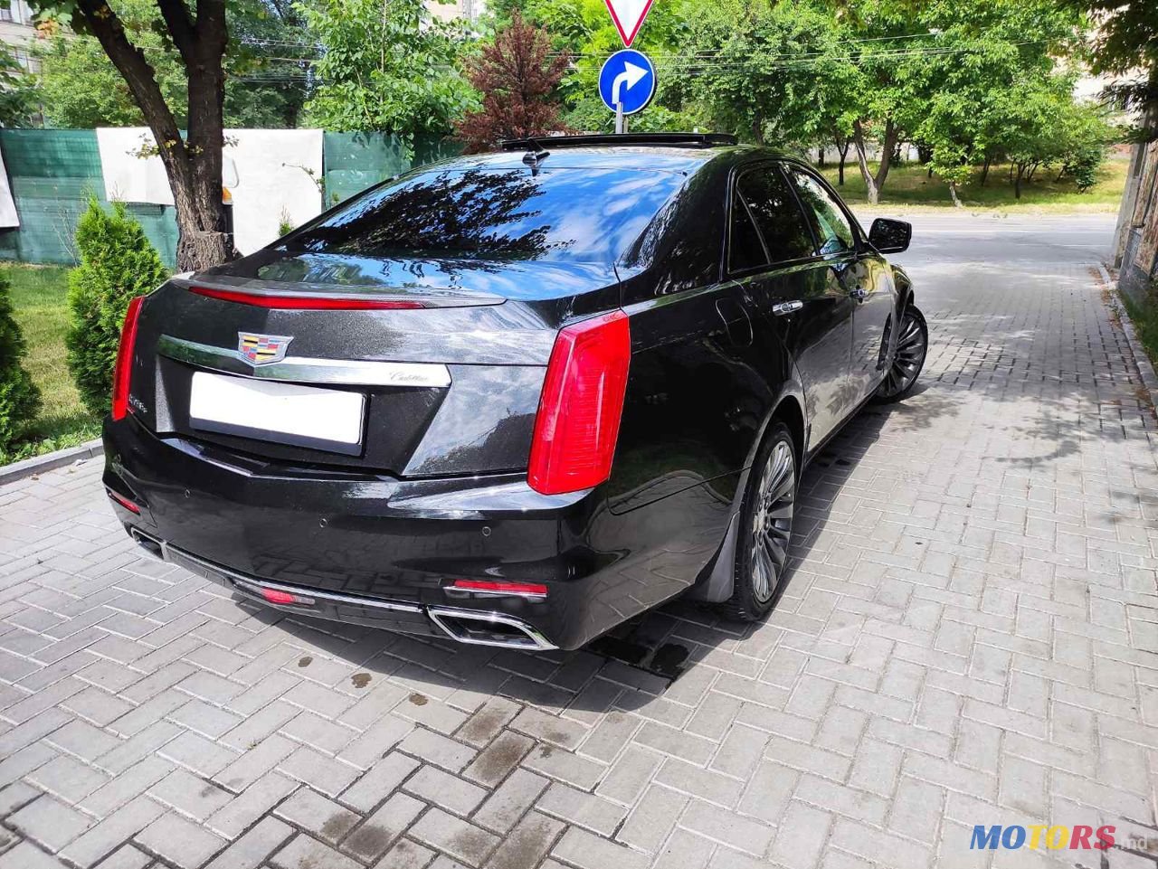 2015' Cadillac CTS photo #6