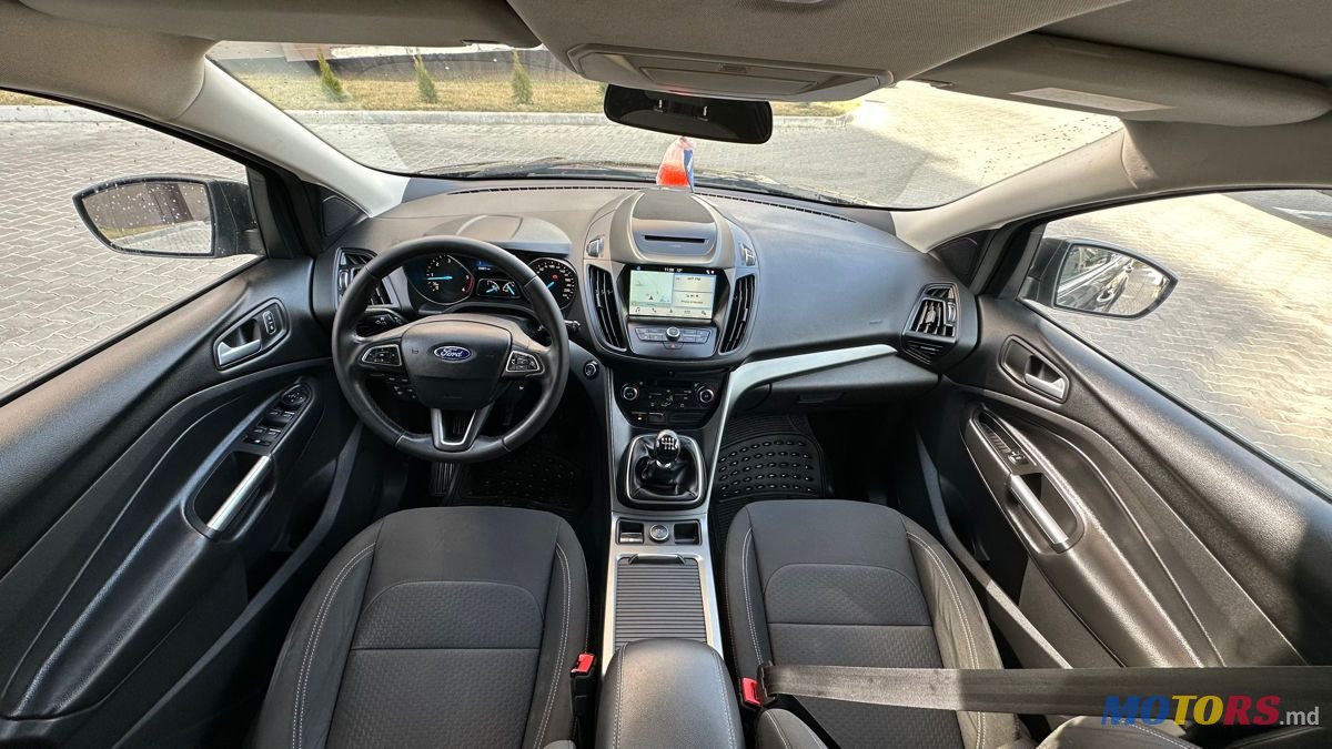 2018' Ford Kuga photo #5