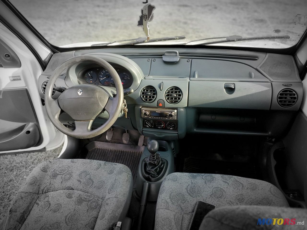 2001' Renault Kangoo photo #6