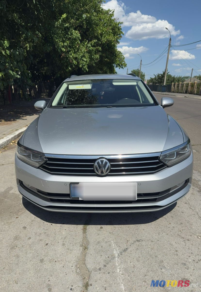 2017' Volkswagen Passat photo #4