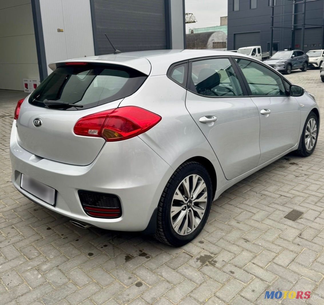 2018' Kia Ceed photo #2