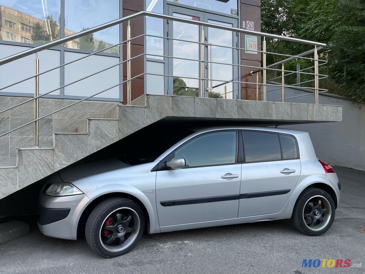 2006' Renault Megane photo #5