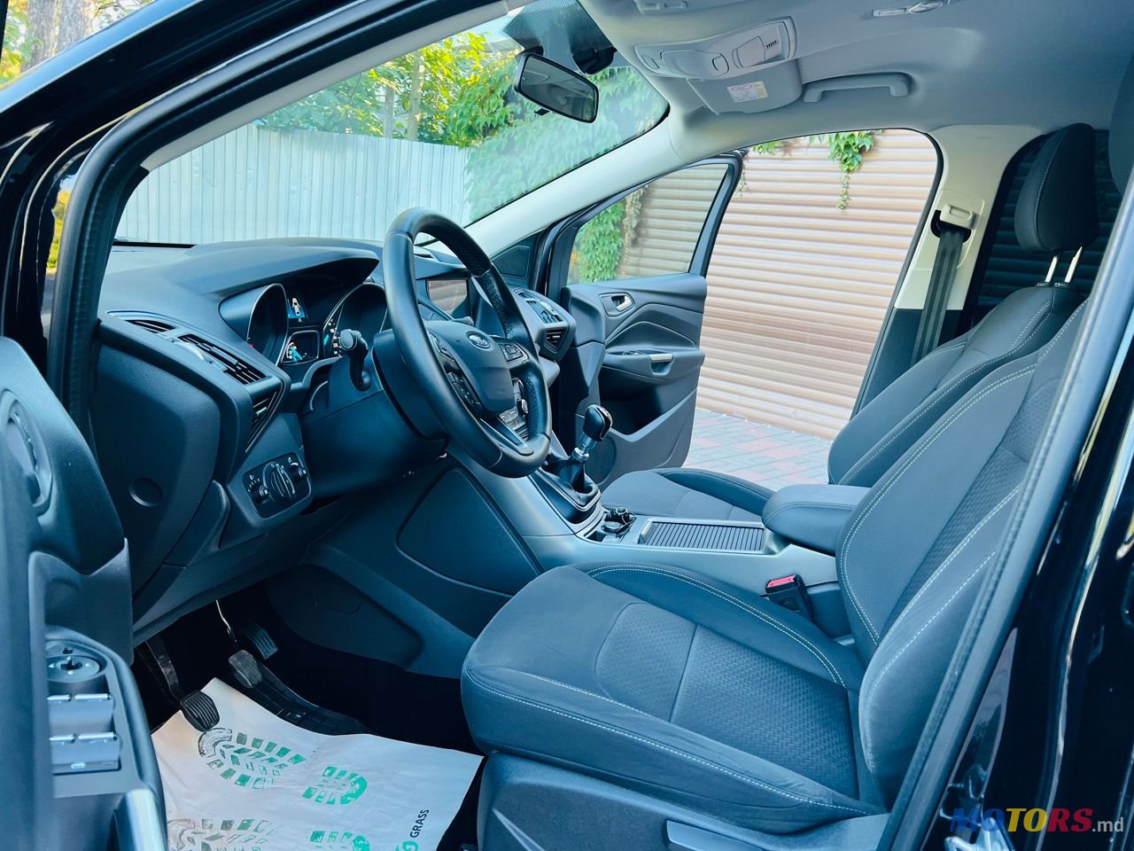 2017' Ford Kuga photo #6