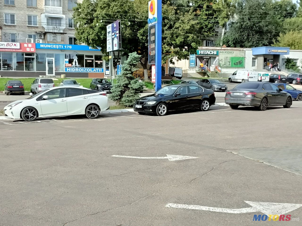 2006' BMW 3 Series photo #2