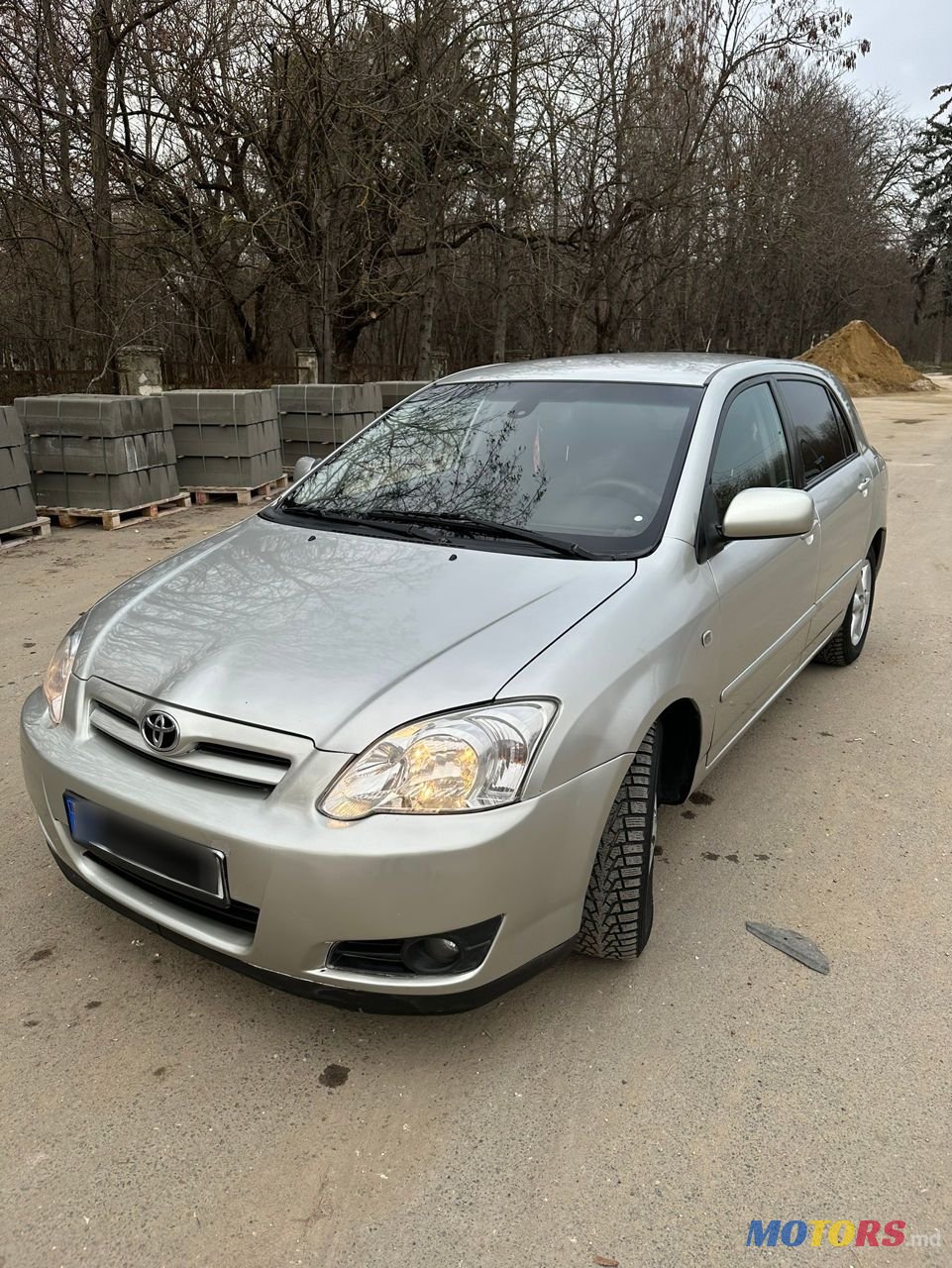 2005' Toyota Corolla photo #1