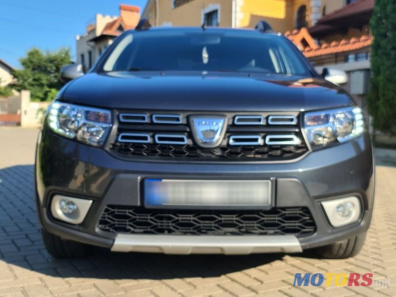 2017' Dacia Sandero Stepway photo #1