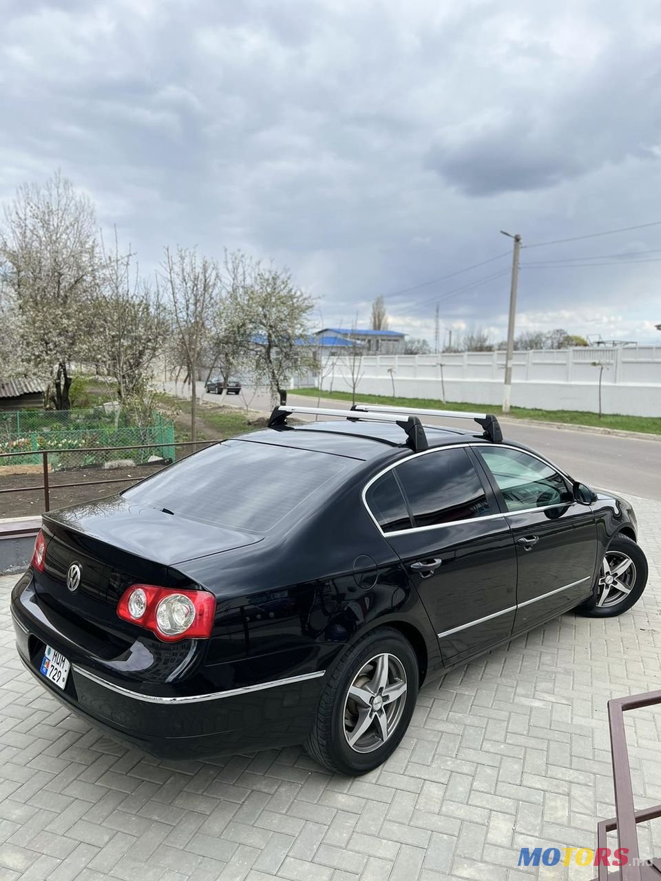 2006' Volkswagen Passat photo #3