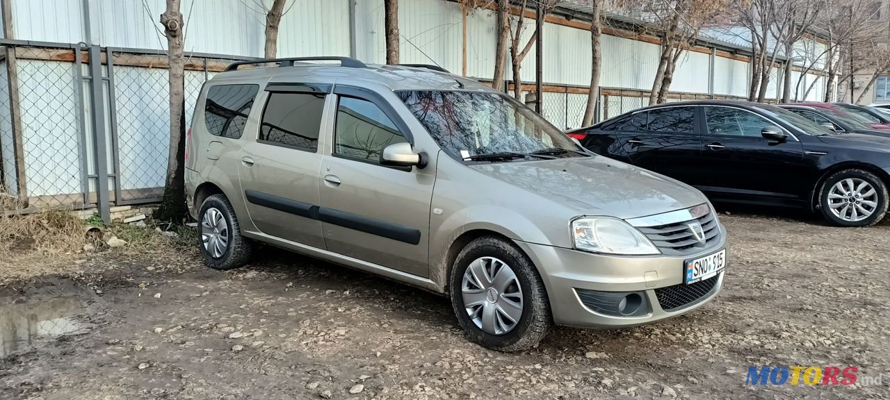 2009' Dacia Logan Mcv photo #1
