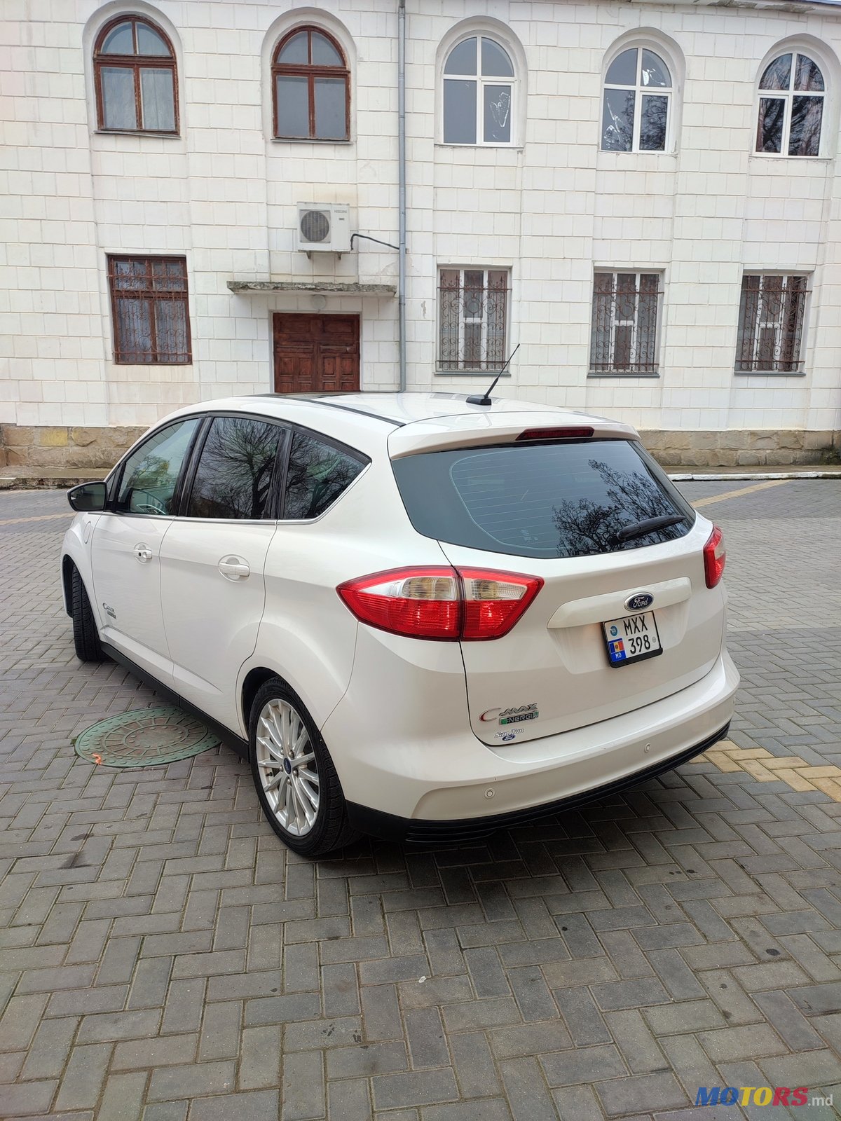 2013' Ford C-MAX Hybrid photo #3