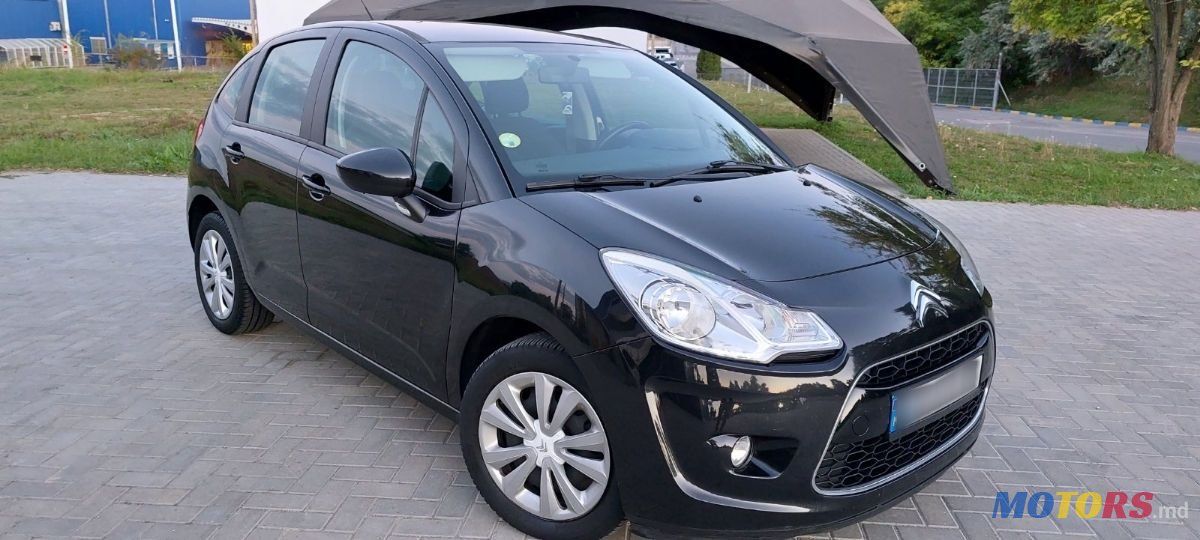 2011' Citroen C3 photo #2