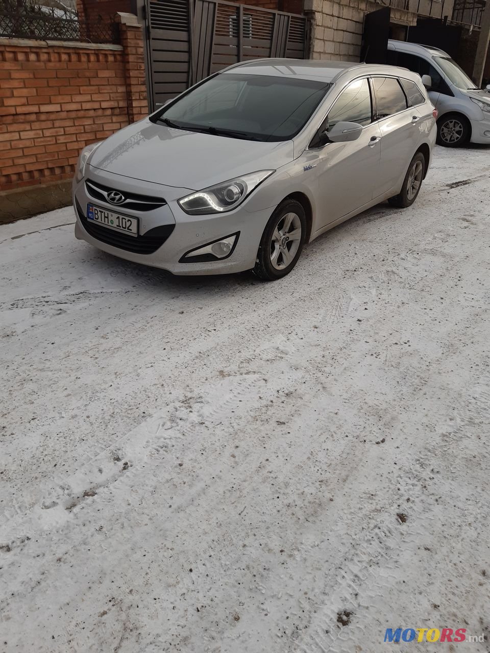 2011' Hyundai i40 photo #1