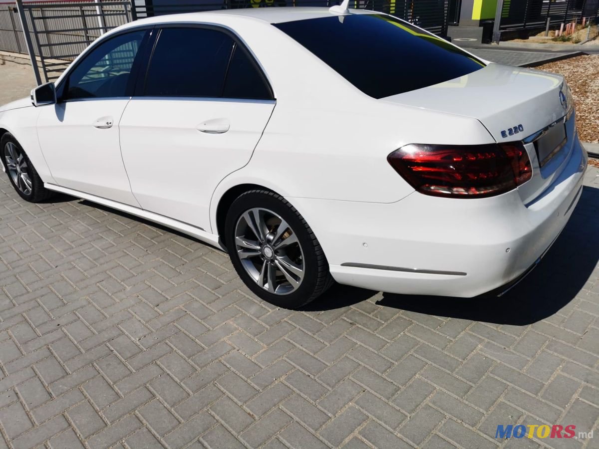 2014' Mercedes-Benz E Класс photo #3